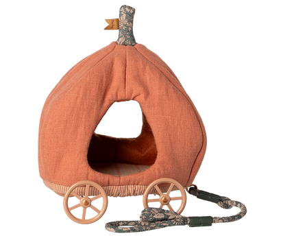 Pumpkin carriage maileg