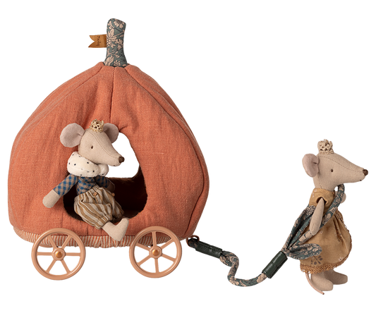 Pumpkin carriage maileg