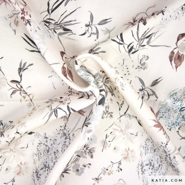 Tela de rayón satinado con estampado floral (€/10 cm)